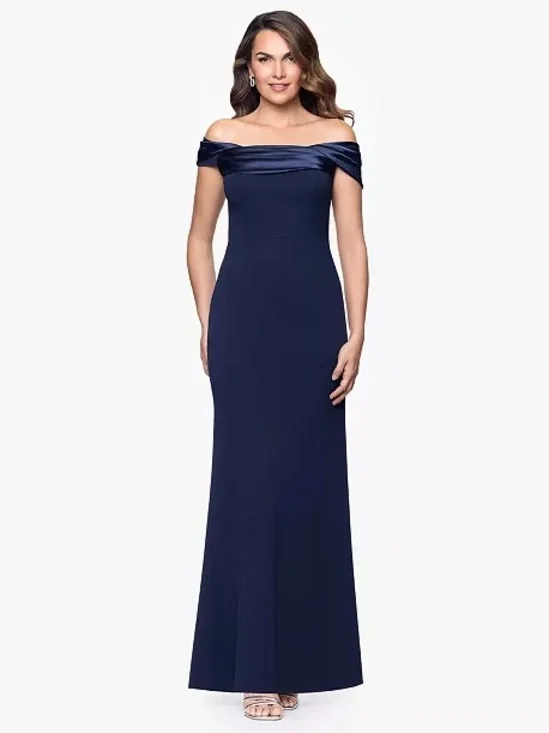 Stunning Off-Shoulder Navy Evening Gown - Picture 1 of 6